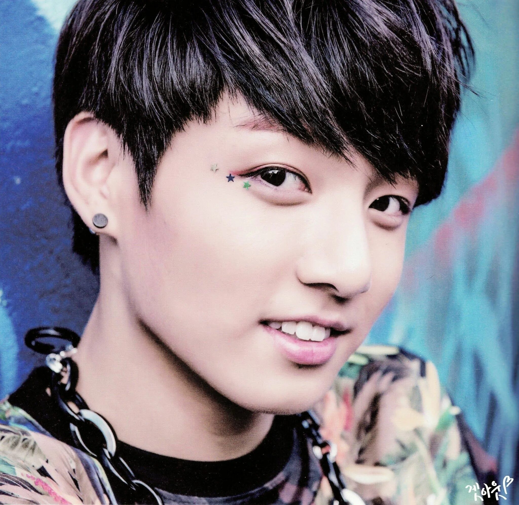 Чон джонгук. BTS Чонгук. Чон джонгук BTS. Чен Чен Гук. Kook bts