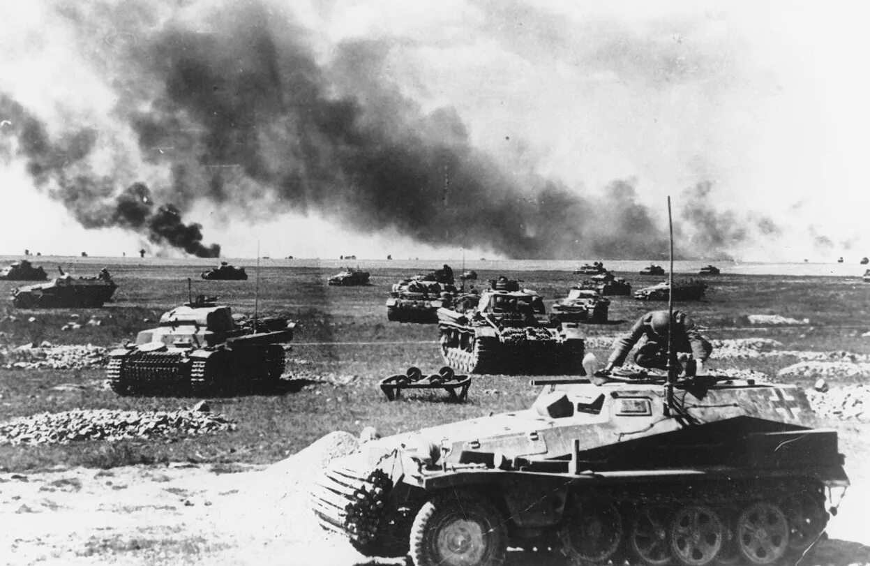 Нападение германии на россию. Танковое сражение под Прохоровкой 12 июля 1943 г.. Смоленская битва 1941. Битва под Смоленском 1941. Operation Barbarossa 1941.