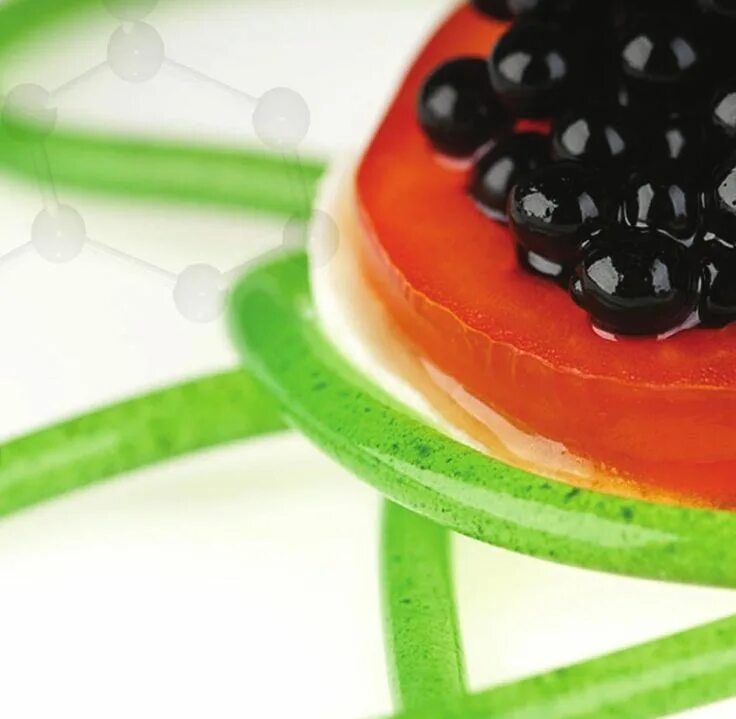 Молекулярная кухня икра. Фруктовая икра агар агар. Молекулярная икра. Молекулярная кухня сферификация. Морковная икра молекулярная кухня.