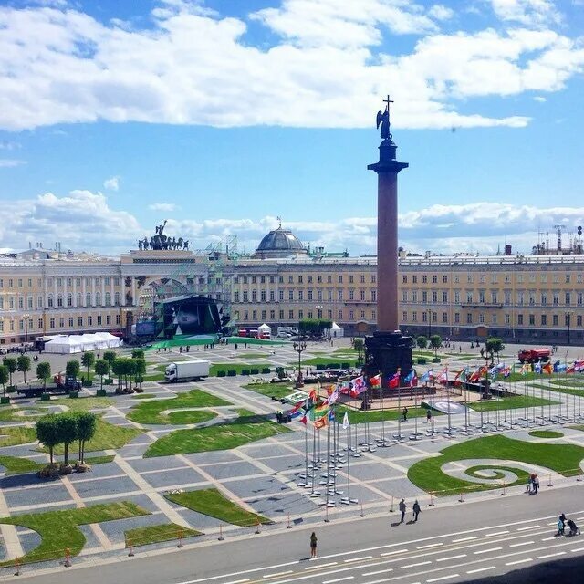 Какая площадь в центре санкт петербурга. Дворцовая площадь. главная площадь санкт-петербурга название. центральная площадь санкт-петербурга. питерская площадь.