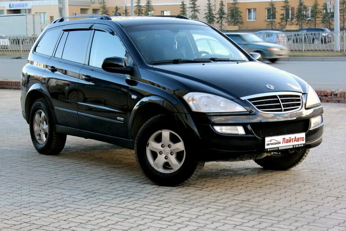 Саньенг Кайрон. SSANGYONG Kyron 6. Саньенг Кайрон черный. SSANGYONG Kyron 1.