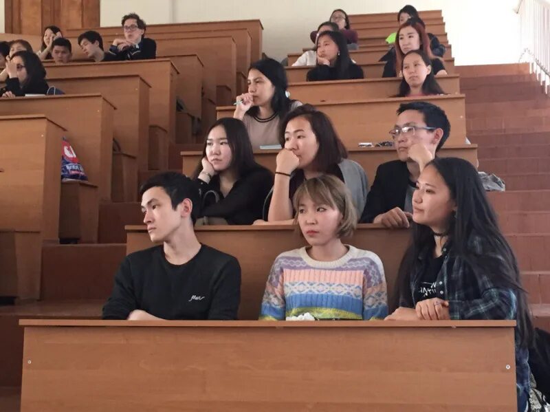 Работ свфу. Студенты свфу. якутск студенты. филологический факультет свфу. стипендия свфу.