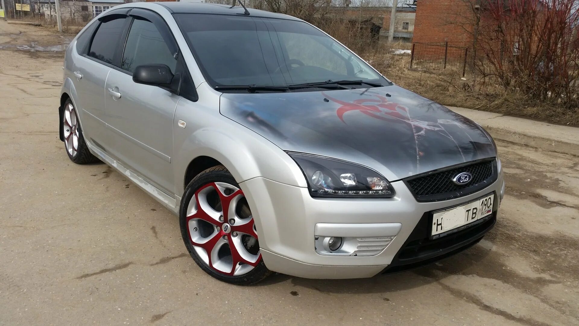 Форд фокус 2 хэтчбек на литье. Форд фокус 2 r18 St. Ford Focus 2 хэтчбек r18. Форд фокус 2 дорестайлинг хэтчбек. Форд фокус 2 купить пенза