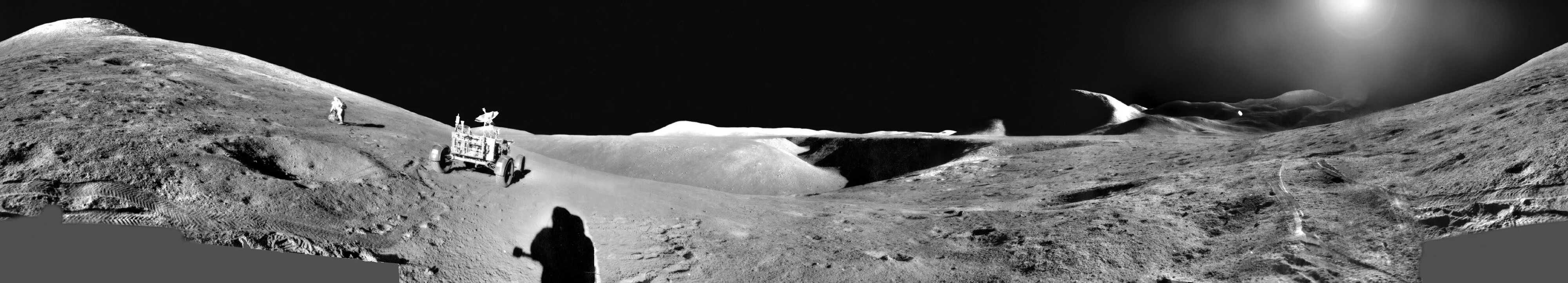 Стоя на поверхности луны. Аполлон 11 панорама Луны. Аполлон 15. Луноход Аполлон 15. Аполлон 15 на Луне.
