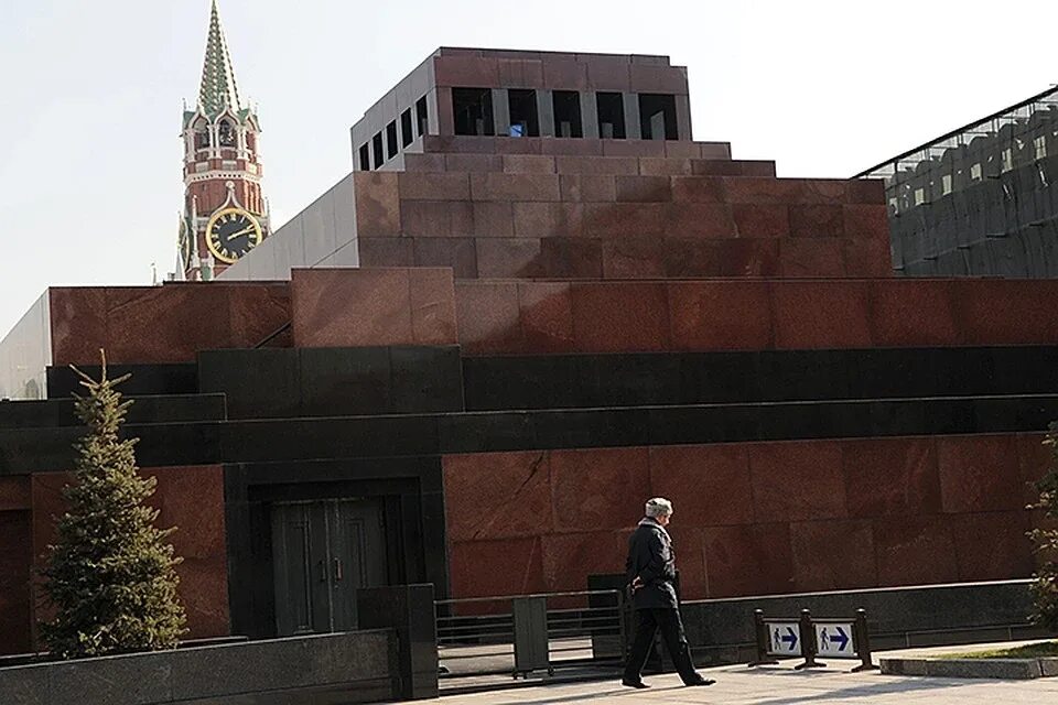 Автор мавзолея ленина. Мавзолей в.и Ленина на красной площади в Москве. Третий мавзолей Ленина.