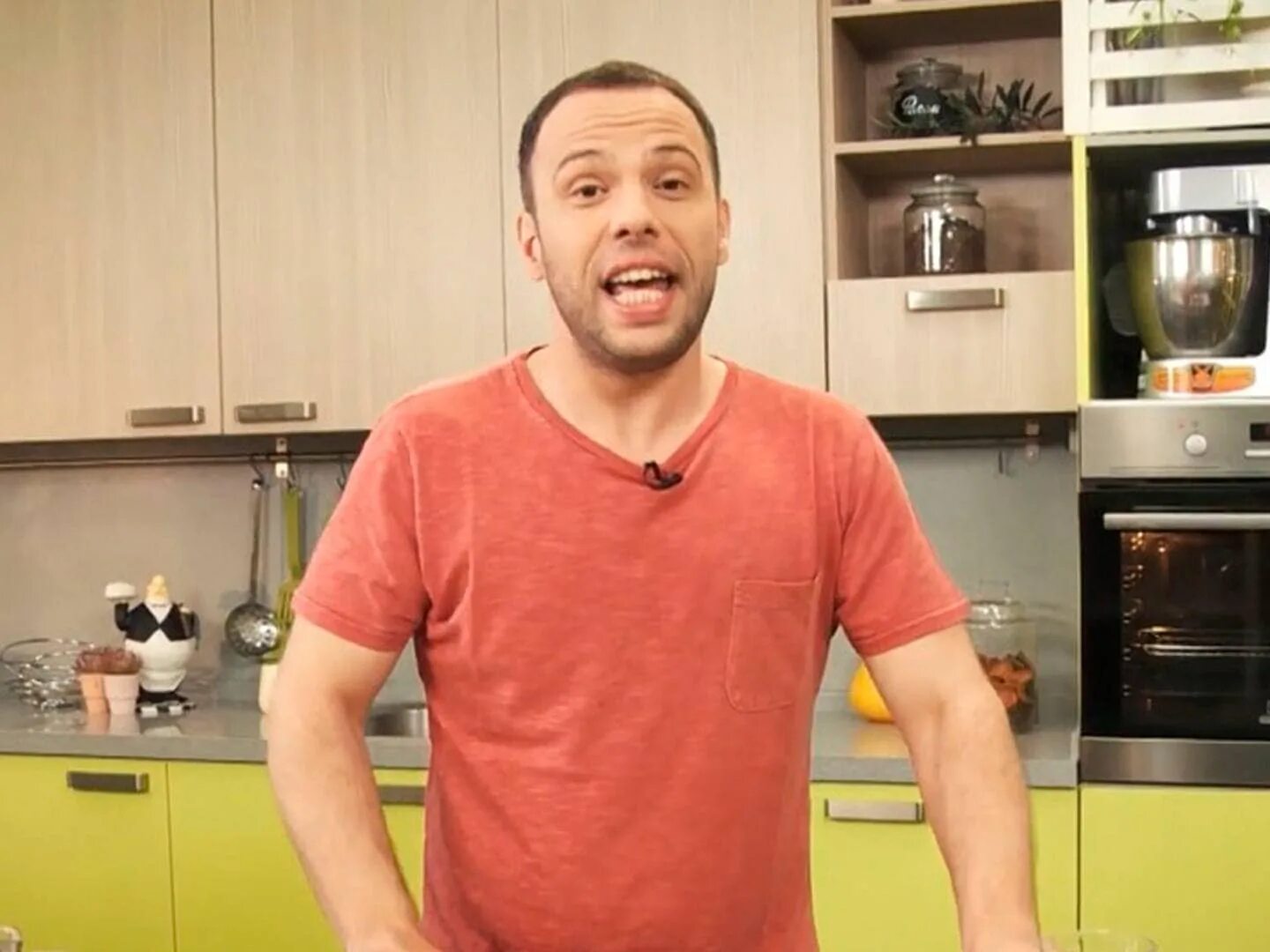 маша и шеф ивлев. программа на канале кухня на сегодня. кухня тв. кулинарная передача. кухня тв итальянец.