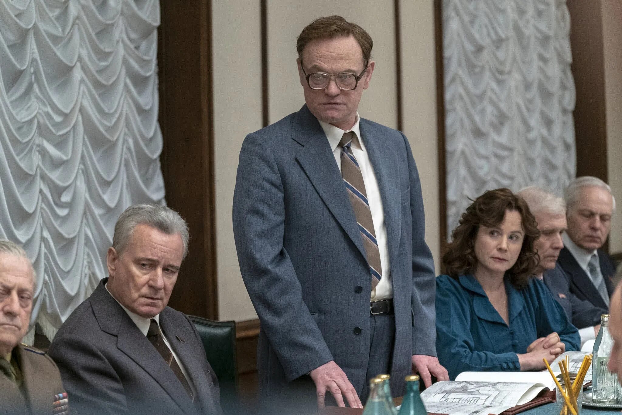 Hbo chernobyl. Джаред Харрис Легасов.