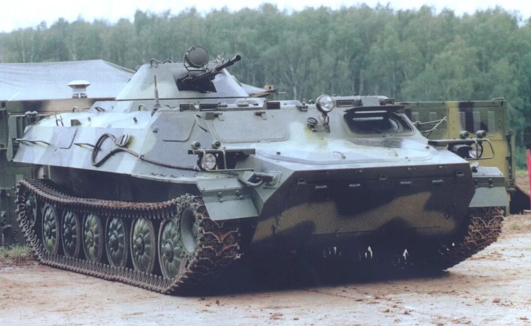 Мгтт лб. Мт-лб (многоцелевой транспортер-тягач легкий бронированный). Бмп мтлб. Многоцелевой гусеничный тягач мгтт-лб. Мгтт лб.