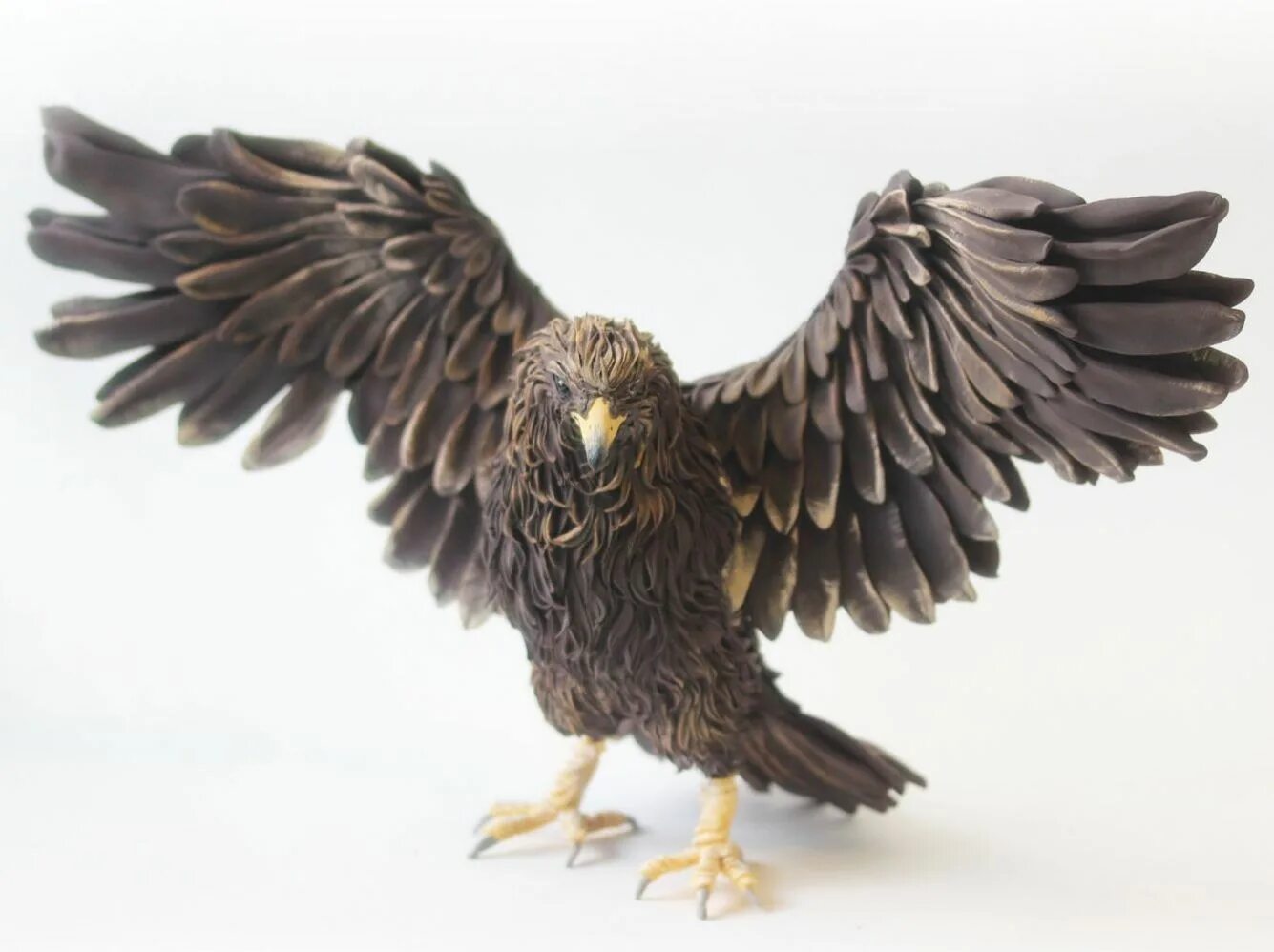 Старый орел птица. Королевский орел птица. Металлический орел. Гипсовая фигура орла. Садовая фигурка орел с крыльями.