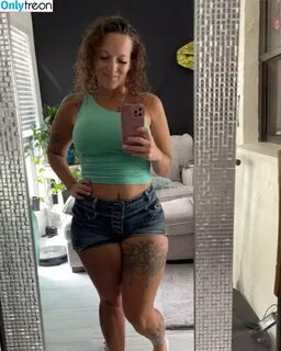 Broncocutie голая photo 0100 (broncocutie1) .