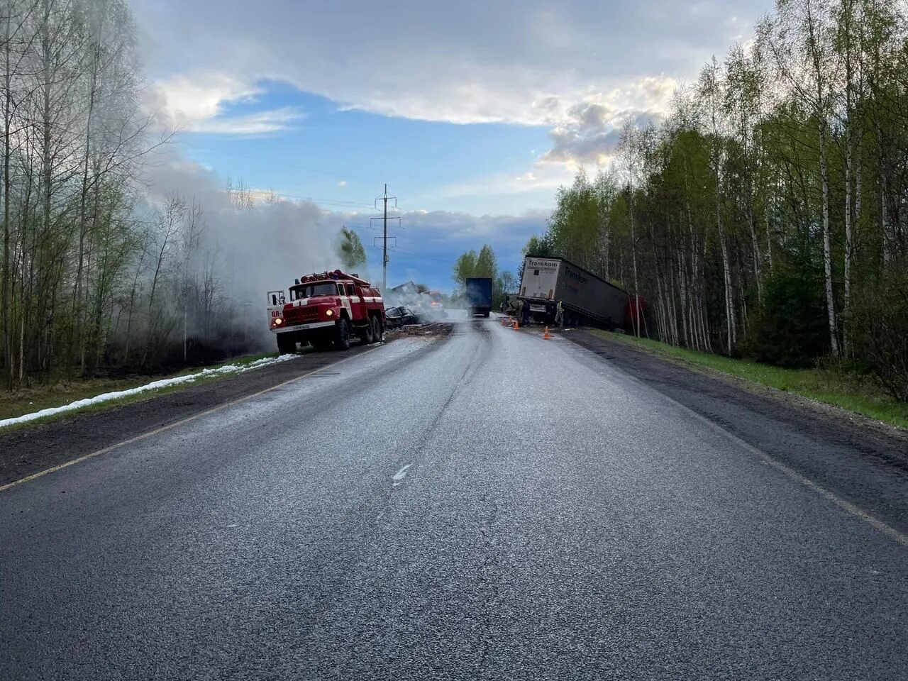 Авария котельнич вчера на трассе. Кировская область авария котельнич. Автодорога шарья вологда. Дтп в котельническом районе кировской области. Авария в котельническом районе.