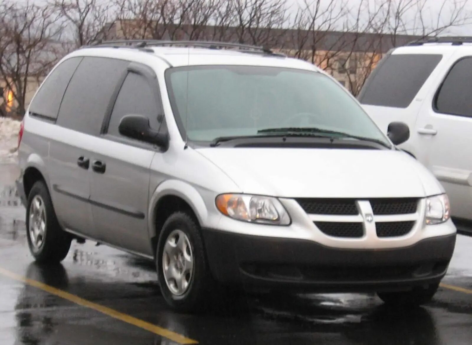 Dodge Caravan 2001. Dodge Caravan 2001-2007. Додж Караван 2004. Додж Караван 4 2001.