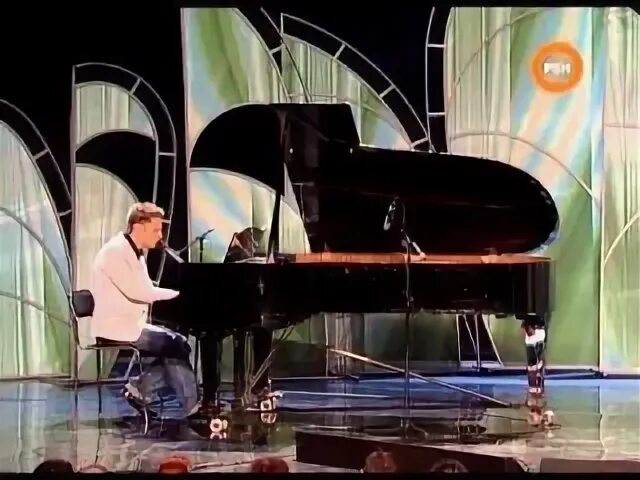 Ленка стоун. Ленка стоун. Ленка стоун. Песня любовь похожая на сон ноты для фортепиано. Брендон стоун клип.