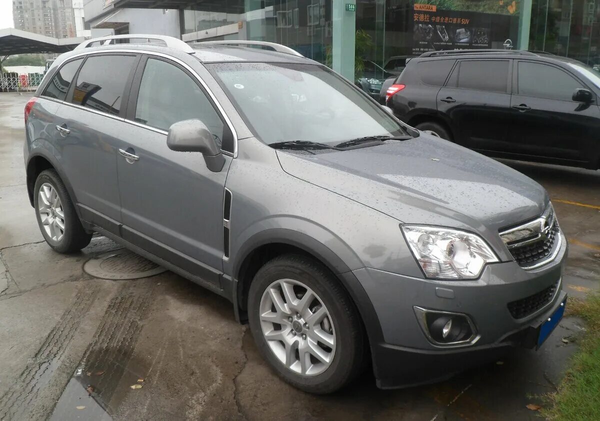 Opel antara 2012