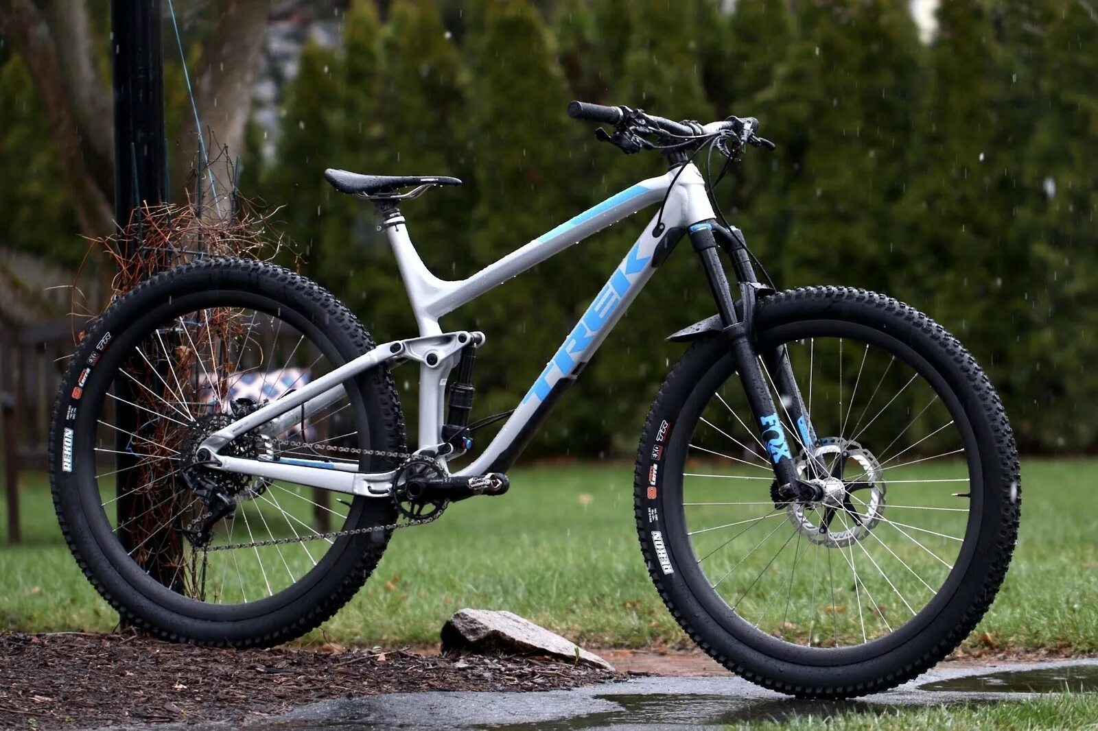 Fuel ex. Trek fuel ex9. trek fuel ex9 2025. bikes trek fuel ex 29. trek fuel 2013.