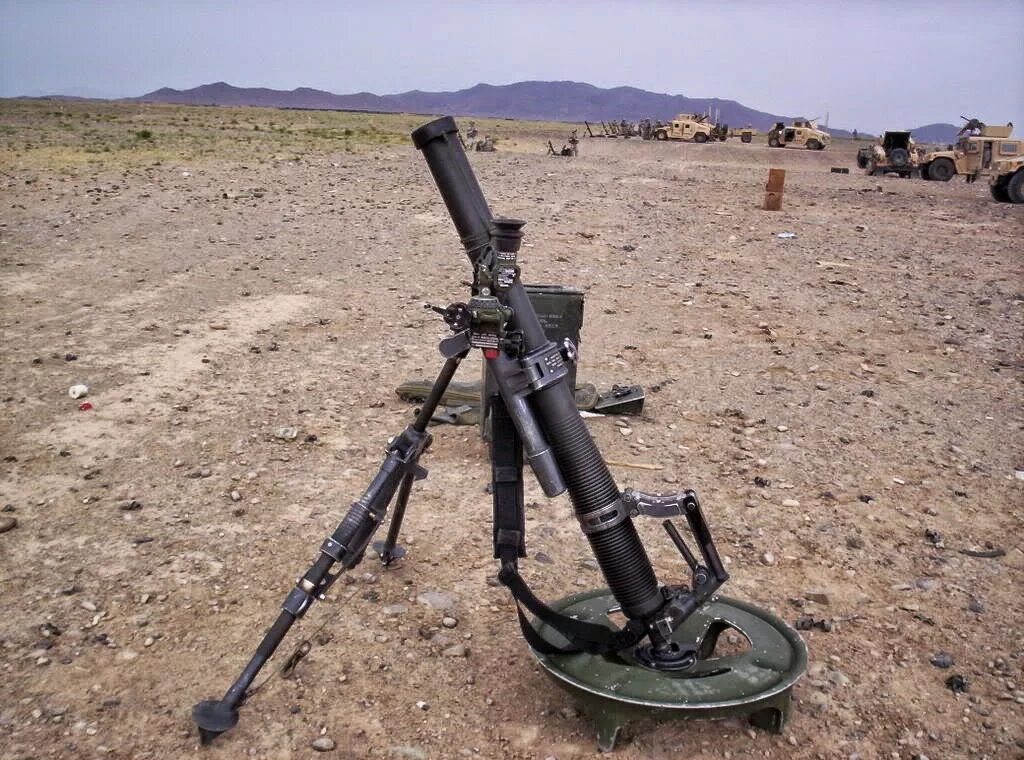 Мм мп м. M224 60mm mortar. 60-Мм минометом m224.. Американский 60-мм миномет м224. 60 Мм миномет м224.
