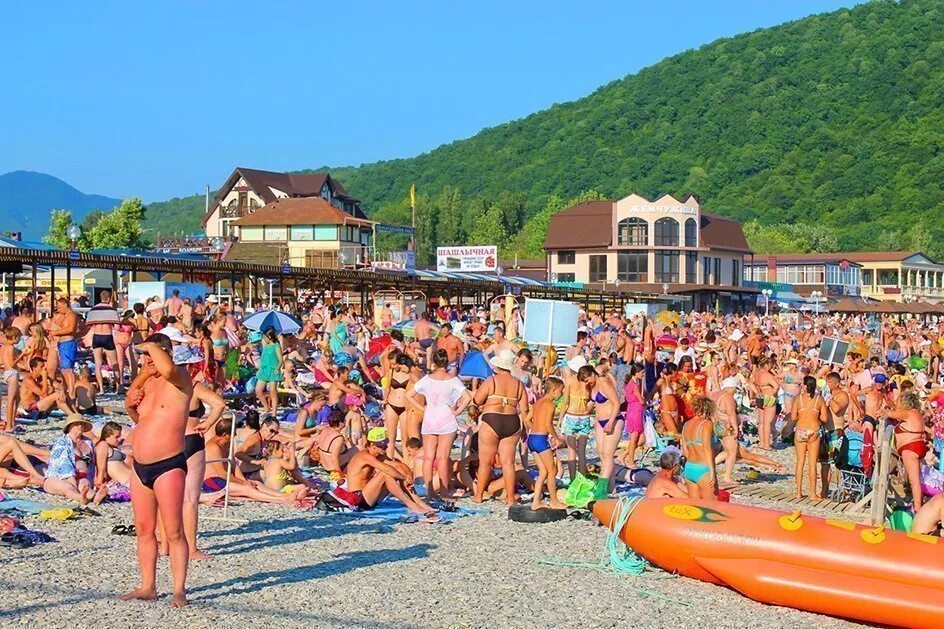 Погода в архипо осиповке температура воды. Архипо-Осиповка. Море Архипо Осиповка 2021. Архипо-Осиповка 2022. Черное море Архипо Осиповка.