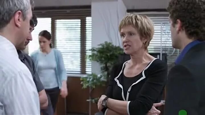 Без следа / без вести фильм. Розанова ирина в фильме без следа. Сериал след дунаева. Без следа сериал 2012. Видео без следа.