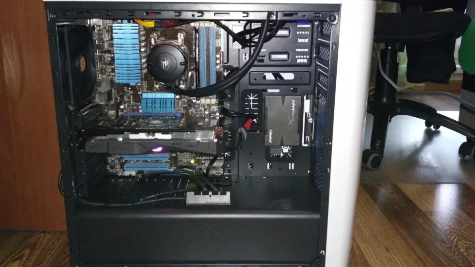 Thermaltake c22. Thermaltake c22 rgb snow edition. корпус versa c22 rgb. thermaltake c22 rgb. thermaltake versa c22.