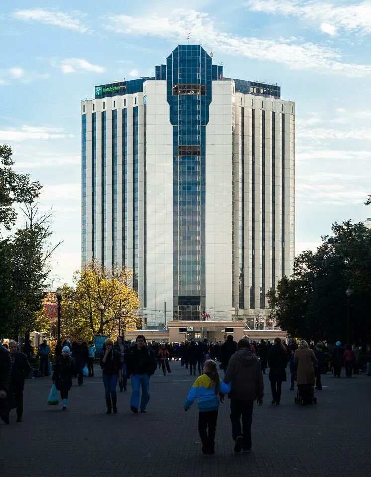 Stone sokolniki. Русаковская 24 гостиница Холидей. Холидей ИНН Сокольники. Русаковская ул 24 гостиница Holiday Inn. Гостиница Холидей ИНН Сокольники.