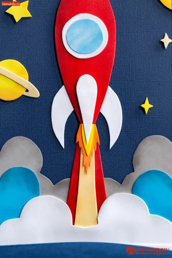 Космическая ракета из фоамирана. Аппликация из фоамирана ко Дню космонавтики. День космонавтики из фоамирана. Ракета панно.