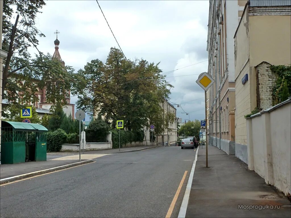 трёхсвятительский переулок москва. усадьба морозовых в трехсвятительском переулке. москва, большой трехсвятительский переулок, 3. большой трехсвятительский переулок 4. высшая школа экономики большой трехсвятительский пер 3.