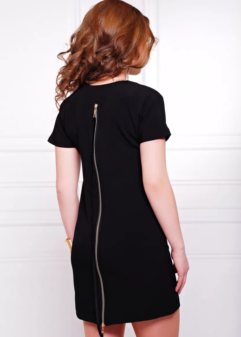 Платье со змейкой на спине. Платье с замком на спине. Бандажное платье bershka черное. Платье с молнией на спине. Платье с застежкой на спине.