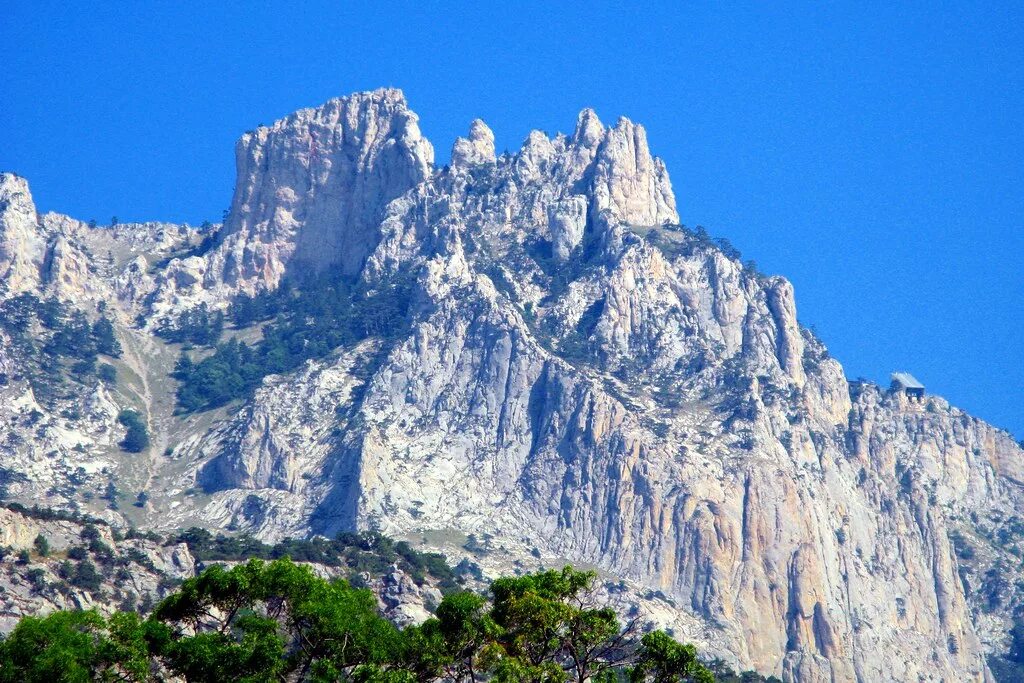 Горе в крыму