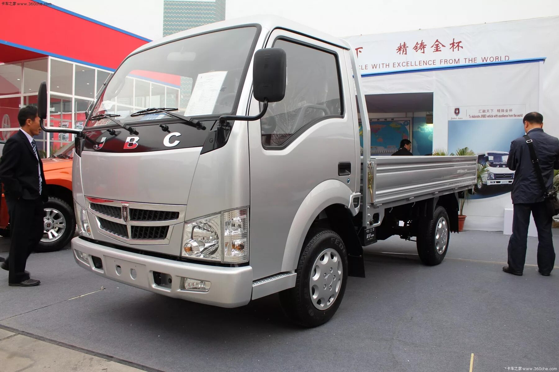 JBC грузовик 5 тонн. Dongfeng грузовик 5тонн. Китайские самосвалы 5т JBC. Мини самосвал JBC китайский.