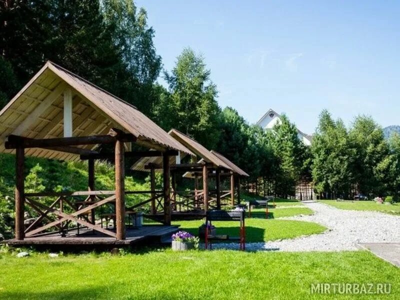 Турбаза заря бирюзовая катунь. Заря катунь. Гостиница заря горный алтай. Гостиница заря горный алтай. Оригинальная база отдыха.