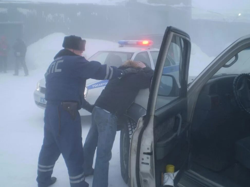 Автоугон гибдд. Экспертиза угнанного автомобиля. Розыск угнанных автомобилей. Автомобиль без прав. Гаи угнали.