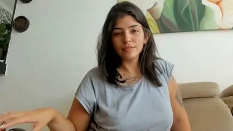 Download [ManyVids] tali_majid - showing off shaved pussy <br>...