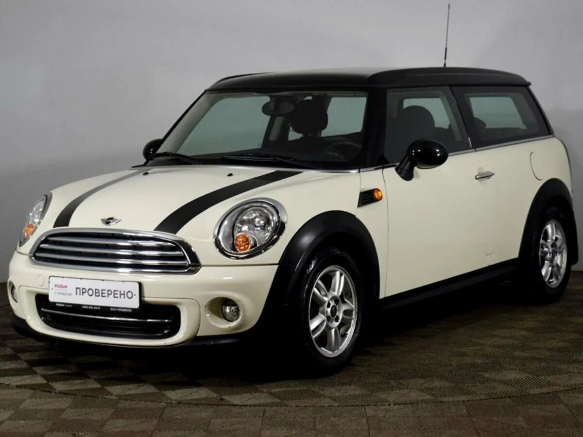 Mini hatch s. Mini cooper s 2010. мини купер s r56. белый mini cooper r56. mini cooper r56s 2010.
