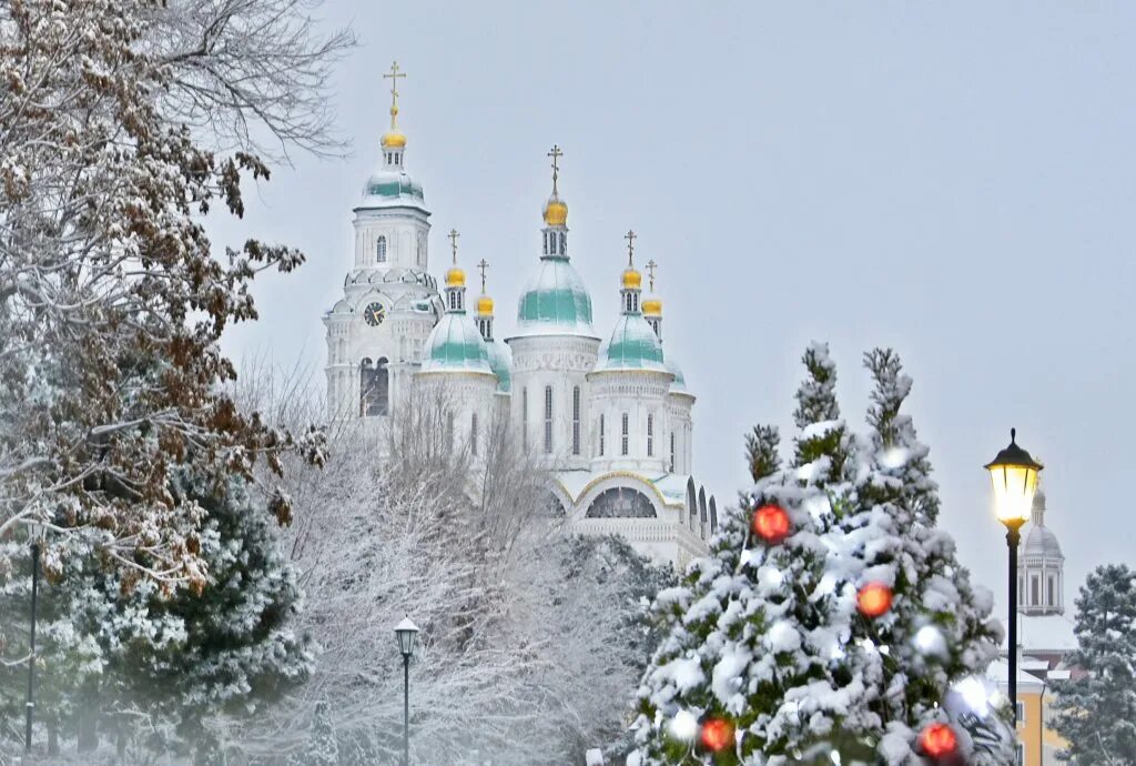 площадь ленина в астрахани астрахань зимой. зима в астрахани. астрахань в декабре. зима в астрахани. астрахань зимой.
