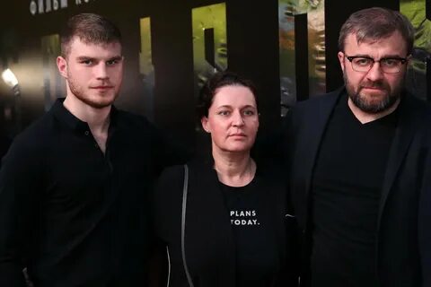 Пореченков жена