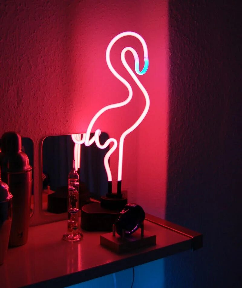 Flamingo lamp