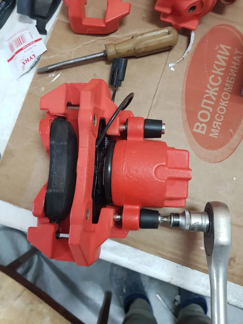 Ролик в суппорт магнум. Восстановление суппортов своими руками. Как отличить новый суппорт от восстановленного. Восстанавливаем суппорта. Восстановить суппорта.