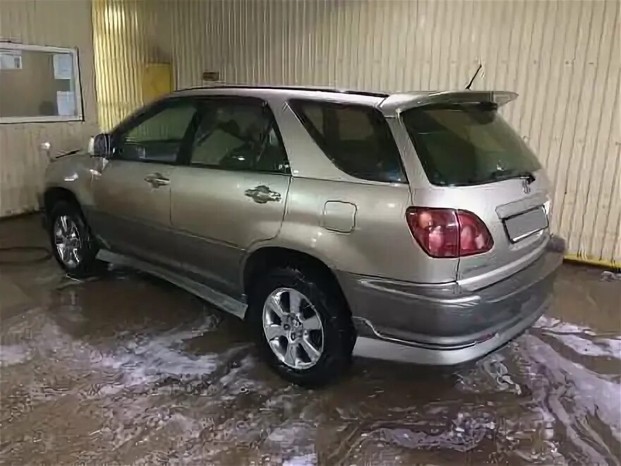 Купить харриер в иркутске. Toyota Harrier 1997 лампа экрана. БМВ x3 2005 Тойота Харриер. Тойота Харриер Иркутск. Тойота Харриер 2008 с силовыми порогами.