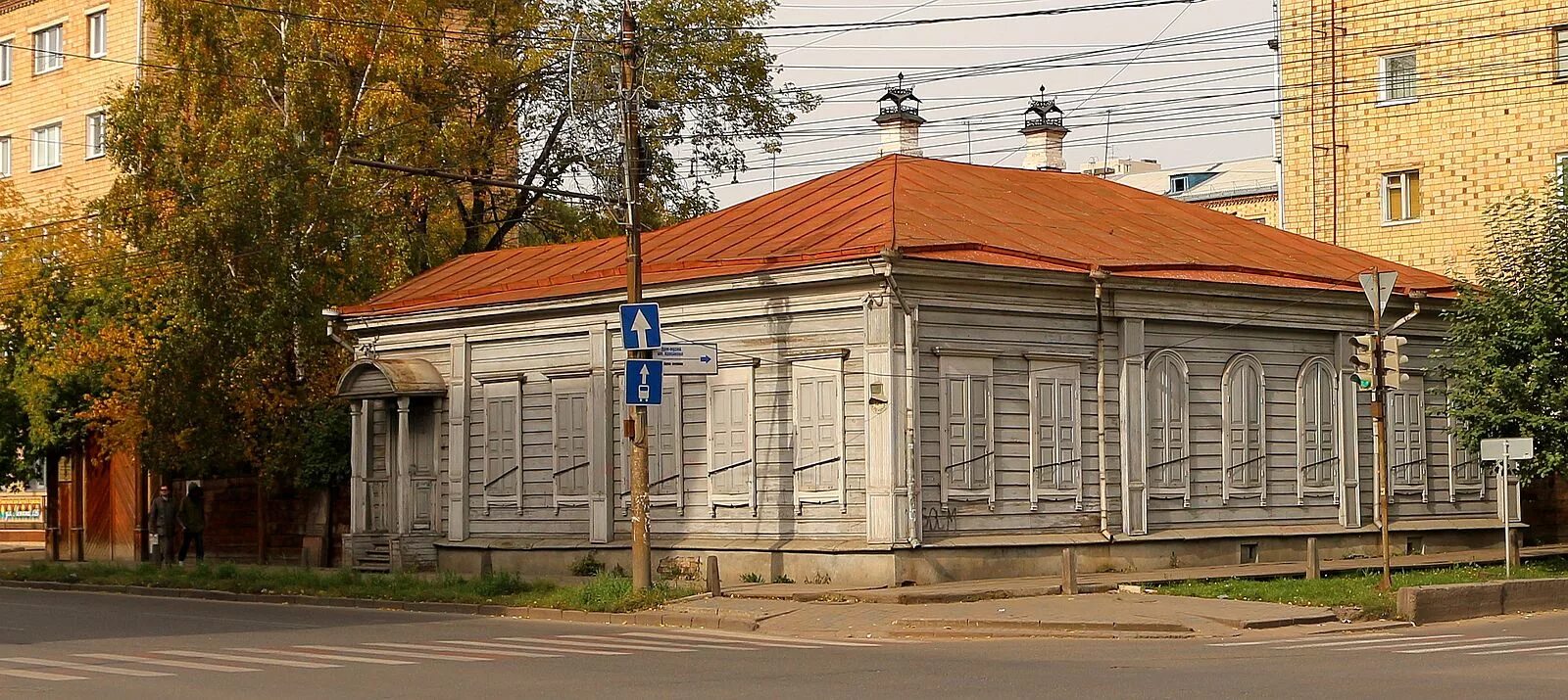 Дом где принимает. Музей красикова красноярск. дом-музей п.а красикова красноярск. дом петра красикова красноярск. ленина 124 красноярск.