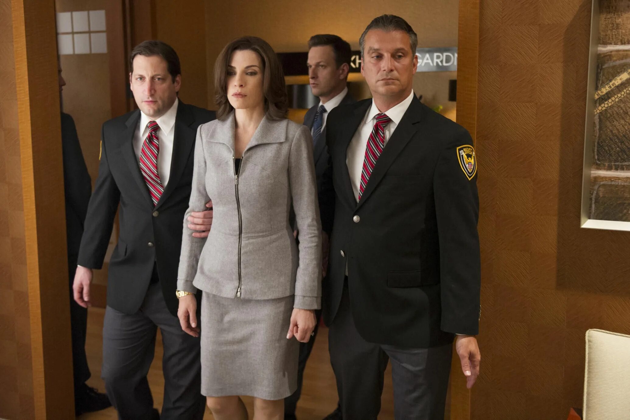 Good wife. The good wife сериал. Правильная жена сериал. Хорошая жена (the good wife). Офис сериал хорошая жена.