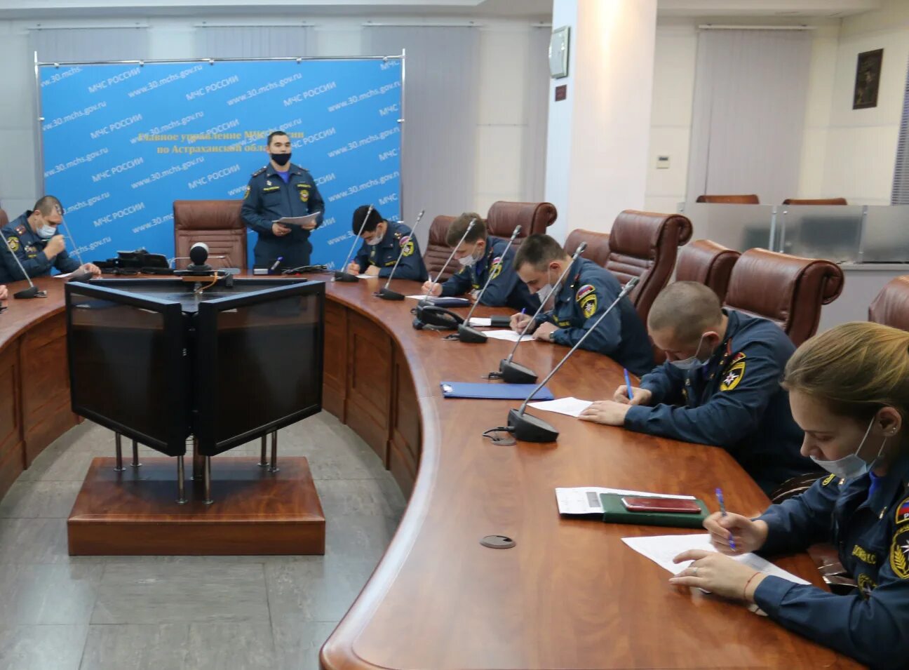 Евстафьев игорь юрьевич. Мчс россии по астраханской области. Главное управление мчс по астраханской. Авраменко сергей григорьевич мчс. Буранов мчс астрахань.