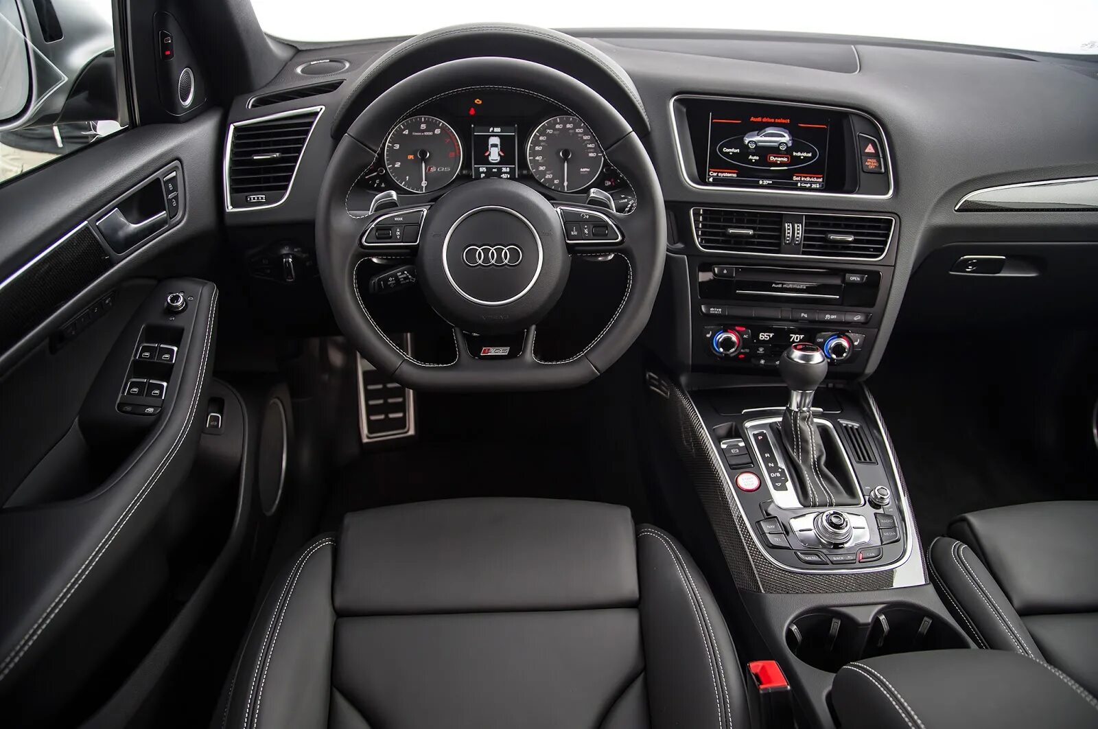 Audi q5 салон. Audi q5 2016 салон. Ауди q5 салон. Audi q5 2016 салон. Ауди ку 5 салон.