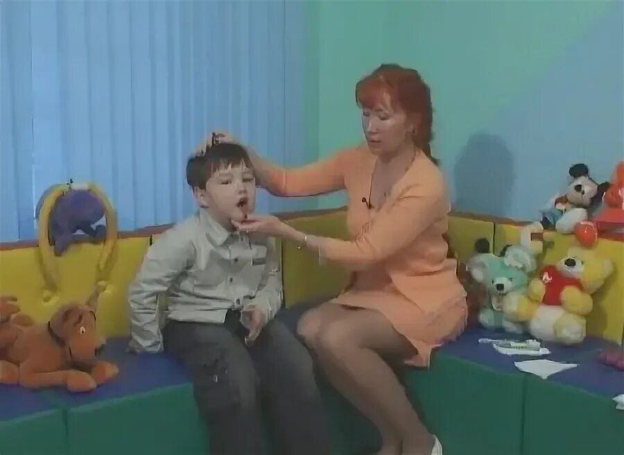 домашний логопед двд диск. постановка звука р видео. рычать подано занятие орлова. логопед видео уроки для детей 5 лет. домашний логопед видео уроки.