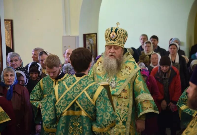 Кинотеатр новосергиевка. Храм п.новосергиевка. новосергиевка богослужение. храм в новосергиевка ногинск. женский монастырь новосергиевка.