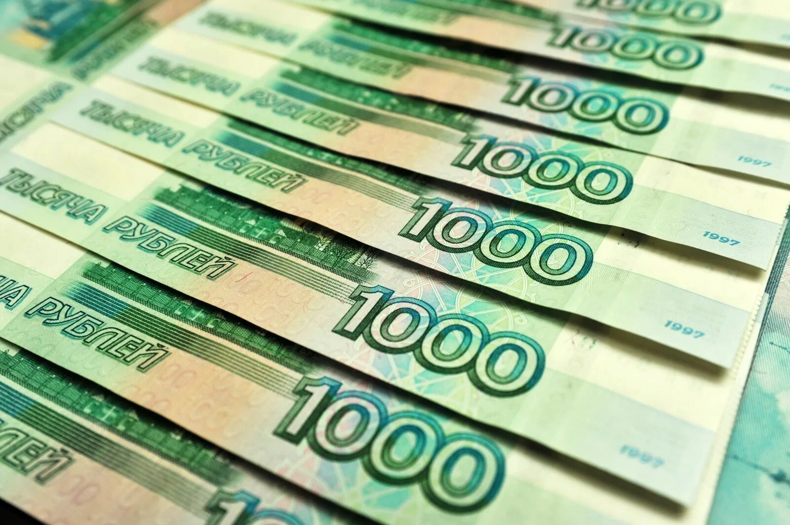 12 тысяч рублей. Миллион рублей пачка. Миллион рублей. 13 от 1 000 000 рублей. Много рублей.