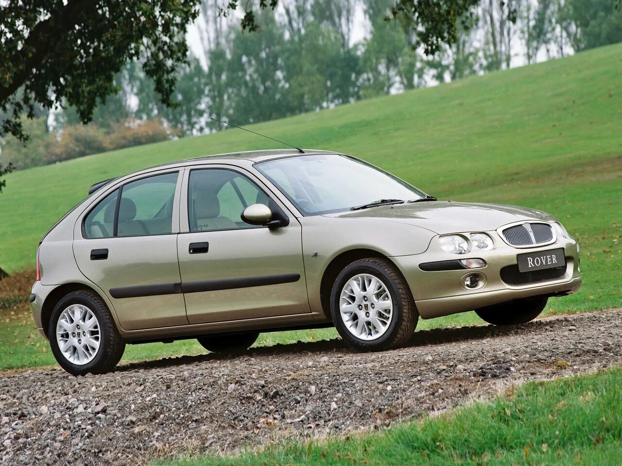 Ооо ровер. Rover 25 1999-2005 хэтчбек. Rover 25 Hatchback. Ровер 25 хэтчбек. Rover 25 2005.