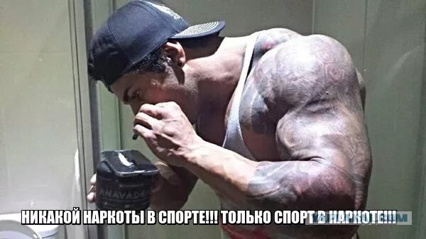 Поджарый спортсмен оказался быстро ебущимся скорострелом