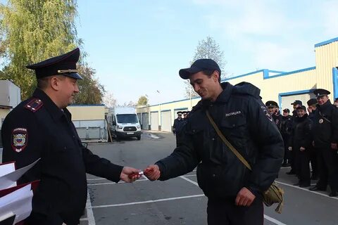 Полиция верх