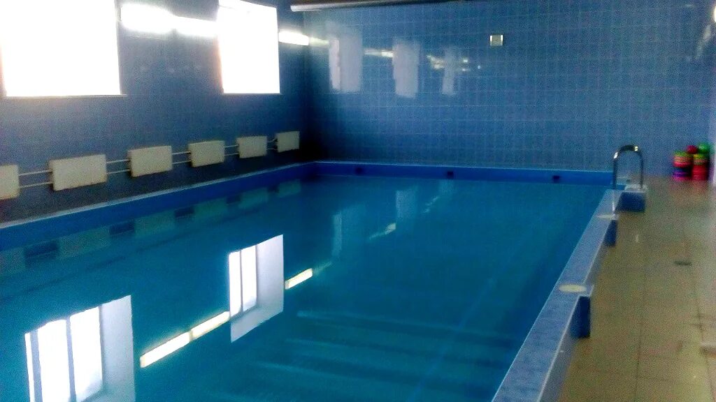 Бассейн чгу на университетской. Бассейны г чебоксары. Бассейн олимпийский чебоксары. Фок им соколова чебоксары бассейн. Бассейны г чебоксары.