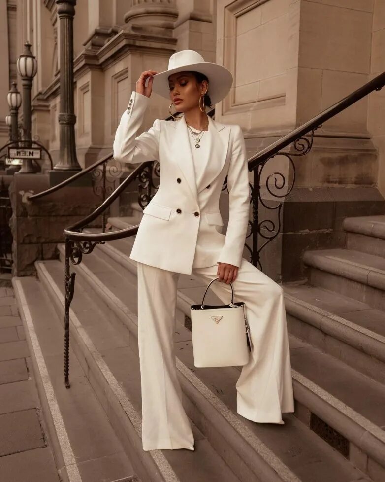 стиль классики женский. классическая одежда для женщин. классический стиль одежды для женщин. стиль классики женский. стиль денди ральф лорен.